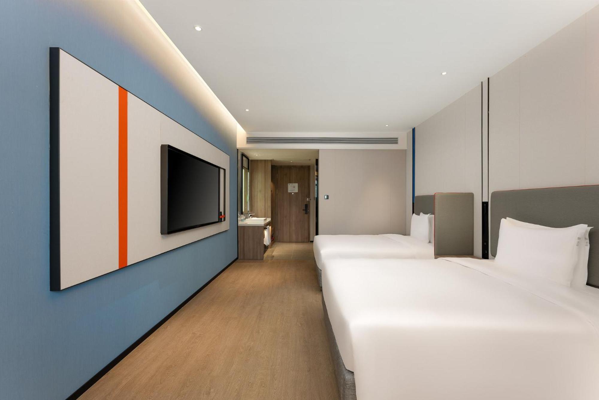 Holiday Inn Express Shanghai Jing'An Temple By Ihg Exterior foto